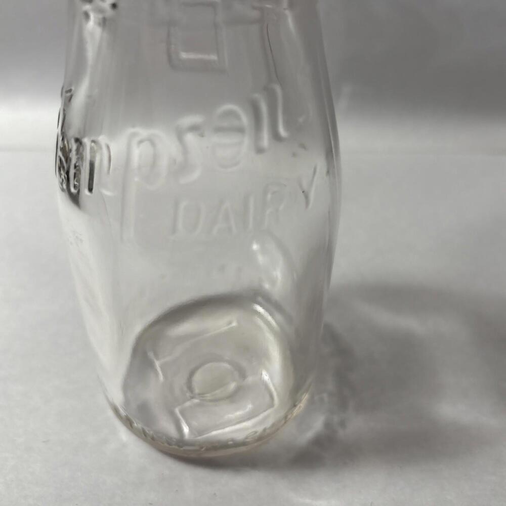Vintage Thompson Dairy 5.5 in. Glass Milk Bottle Half Pint Jar Dairy Cow USA - Picture 2 of 7